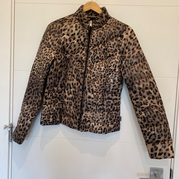 Vero Moda lighweight puffy jacket - XS - Perfect Condition! - Picture 2 of 3